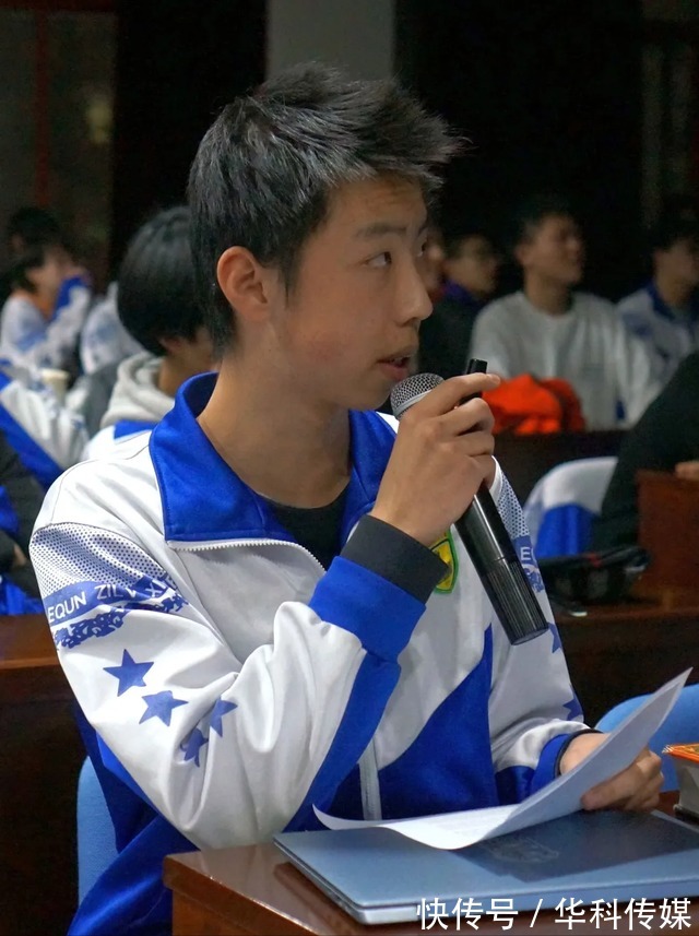 英文！北京潞河国际英文读书分享会精彩纷呈