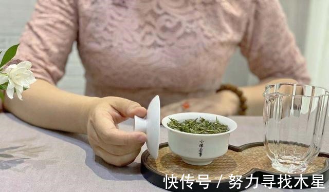 茶汤|绿茶苦涩，红茶清甜，白茶没味道如同白开水真是这样吗！