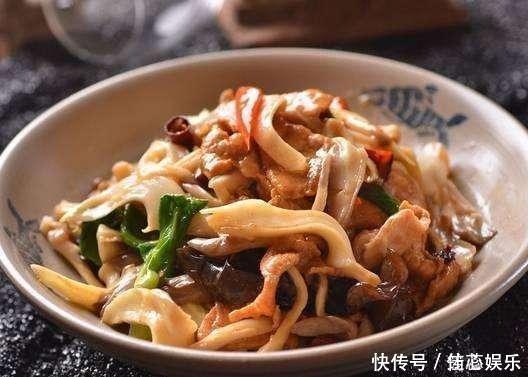 此菜富含多种氨基酸,促进智力发育,对婴儿和老人的健康十分重要