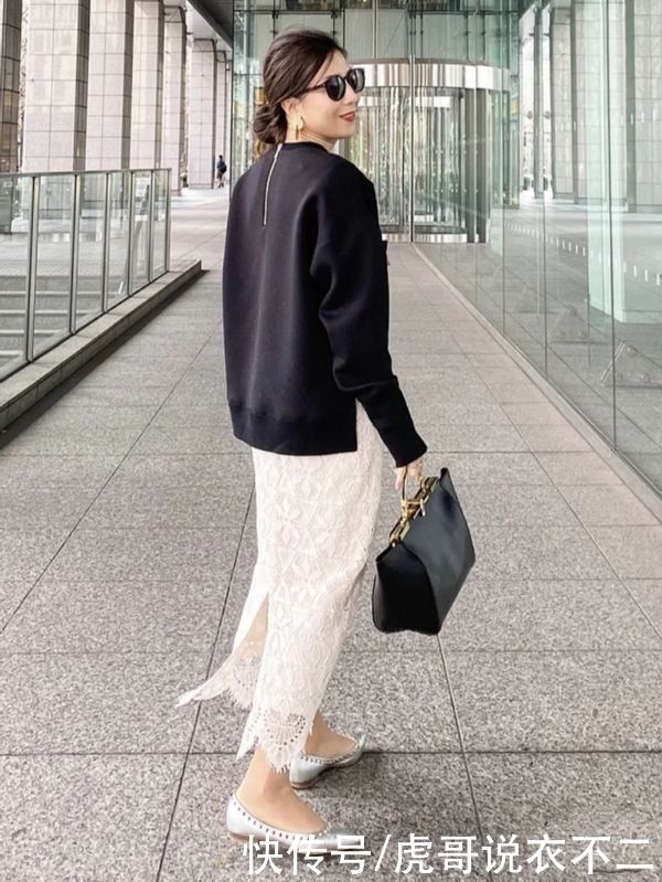 懂穿衣的日本40岁女人，早春最爱简约休闲风，尽显美丽与成熟