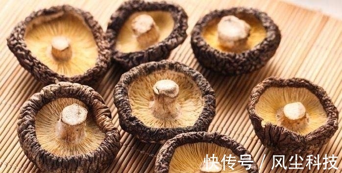 医生|香菇好吃营养，但医生提醒，这五种人一口都不能吃，有的赶紧改掉