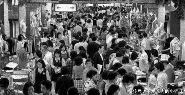 泡沫经济|日本房价“崩盘”回忆:当年“没买”房子的人,后来过得怎样?