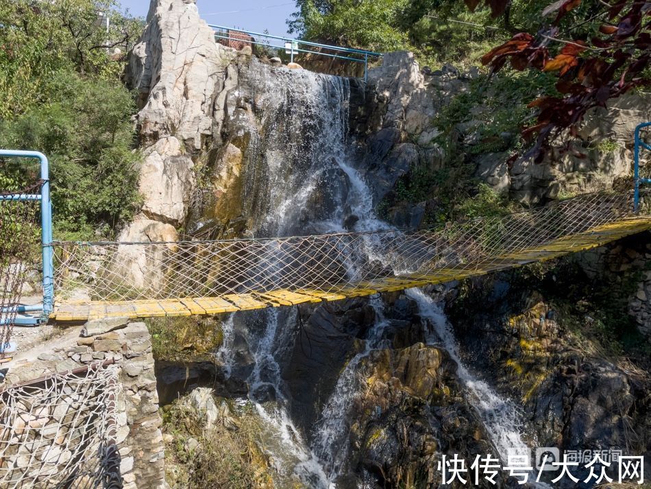 水帘峡景区|这就是山东·国庆探泉丨水帘泉：滴水成帘，长年不涸，是远近闻名的“圣水”