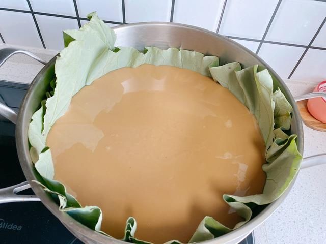 粳米粉|记忆中夏天最美好的味道，荷叶的清香米糕的Q弹软糯，做法还简单