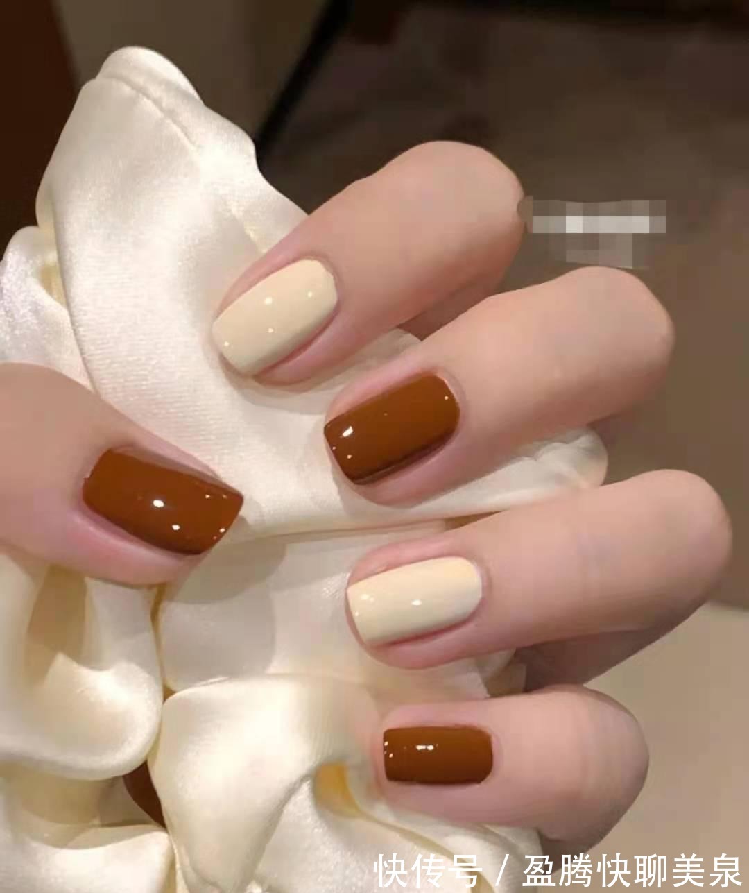 棋盘|显手白的美甲图片2021新款式