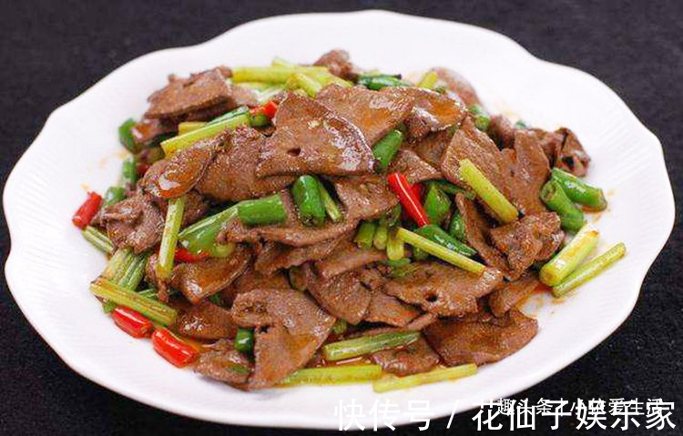 蒜苔|过年了,教你几道快手家常小炒菜,简单易学特下饭