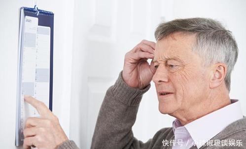 中老年人|预防“脑梗”,坚持做好3件小事,可软化血管,胜过“溶栓药”