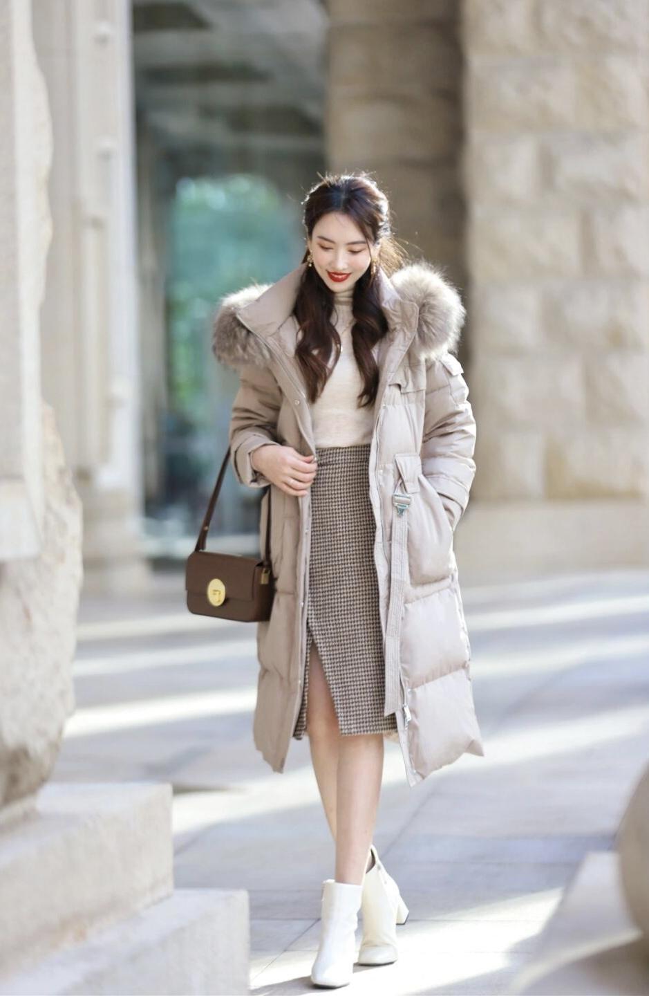 身材们 穿来穿去,还是“羽绒服”实用百搭,这些搭配保暖显瘦又时髦