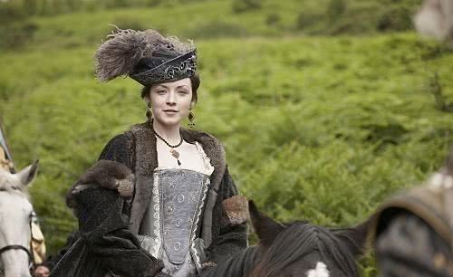 玛丽一世|被继母虐待，被父亲耽误婚姻，最终她还是成为英国女王