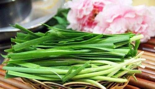 记得|韭菜不能与此物一起食用,却有很多人还不清楚,记得告诉身边人