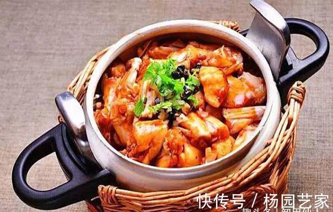 美食推荐:酱糯压猪手、四喜鱼丸、莲子煨小肠制作方法