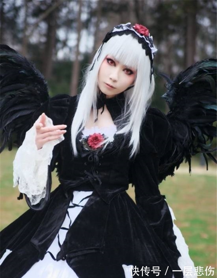 日常|你还在把洛丽塔当成cosplay？19岁的她却把洛丽塔穿成日常