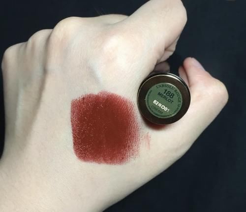 花钰|这些口红,让你显得整体的妆容很高级,黄皮的女生涂上也超级显白