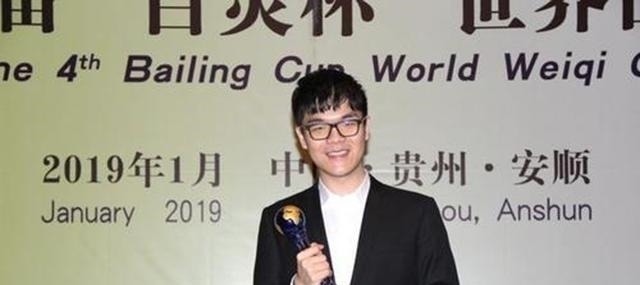 周柳萍|中国天才棋手:8胜韩国,制霸日本,7夺世界冠军,年仅23岁
