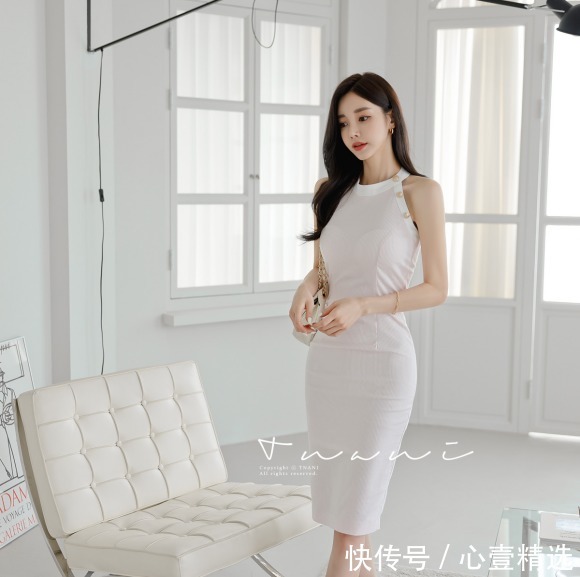 霓云晴岚釉白镀金纽扣连衣裙|女神孙允珠高清时尚搭配：霓云晴岚釉白镀金纽扣连衣裙