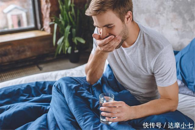 要注重适当|老年痴呆的“源头”被发现,3个自以为养生的好习惯,劝你早改