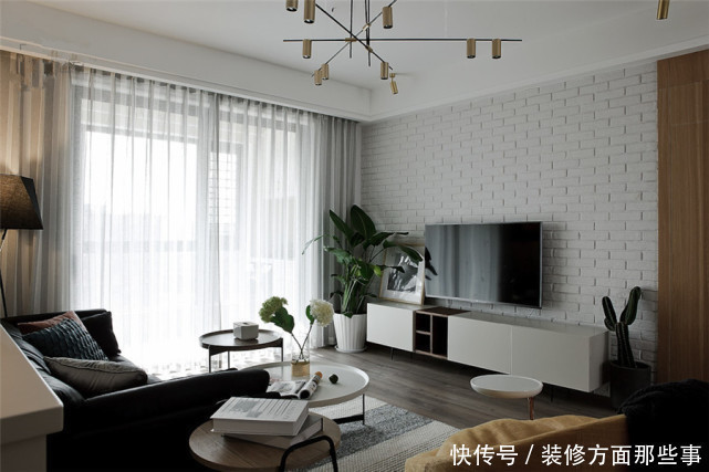 客厅|142平阳光与室内的景融为一体,尽享生活的每一寸精致