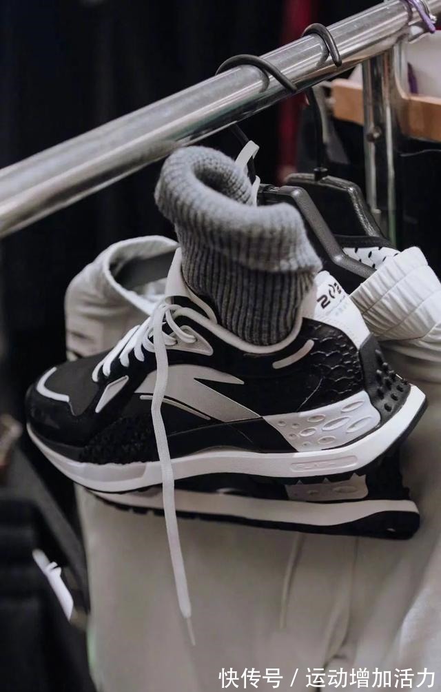 ori 安踏打造国手战靴!“答案”被76人选中25周年联名系列!