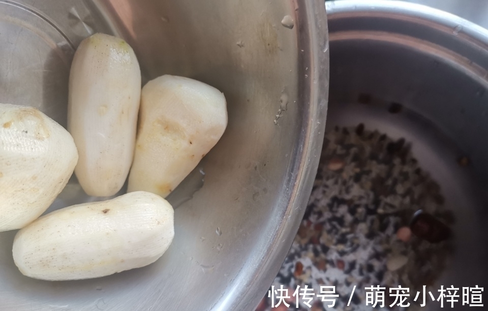 天冷,这些碱性食材放锅里煮一煮,健脾散结易消化,老人孩子都爱吃