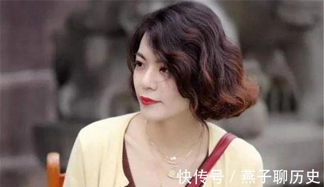 炮轰@复旦女神陈果跌落神坛,只因将“耄耋”读成“毛至”,遭媒体炮轰