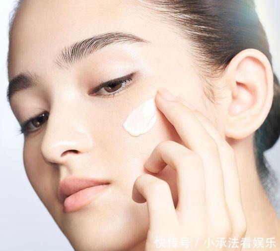 防晒|先涂防晒还是妆前隔离?5招新手底妆教学令夏日妆感透薄更持久!