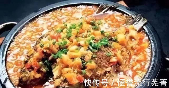 八道酒楼旺销家常菜，绝对下饭！