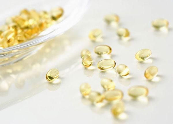 痔疮|维生素E内服可美容，外涂淡痘印？听听医生怎么说，看完涨知识了