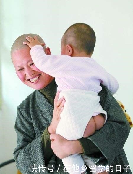 真谛|清华美女出家为尼,试图参悟宇宙真谛,却意外收养了26个孤儿