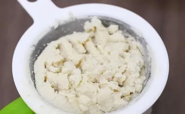 白萝卜吃了30年,还是这吃法过瘾,不炒不炖不凉拌,比吃肉还解馋