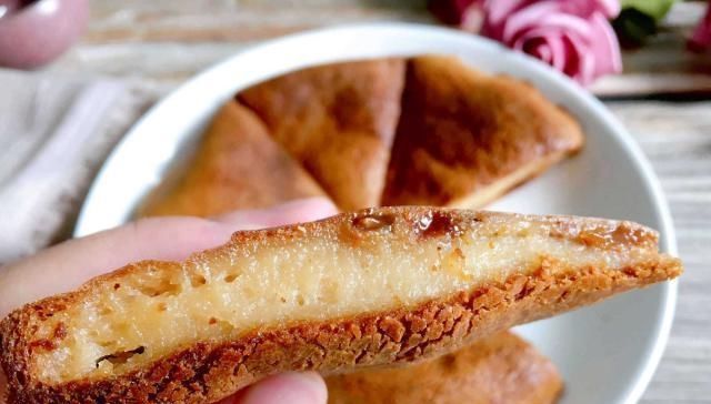 好吃|1个鸡蛋,1盒牛奶,1碗糯米粉,简单一拌,做出比蛋糕好吃的甜点