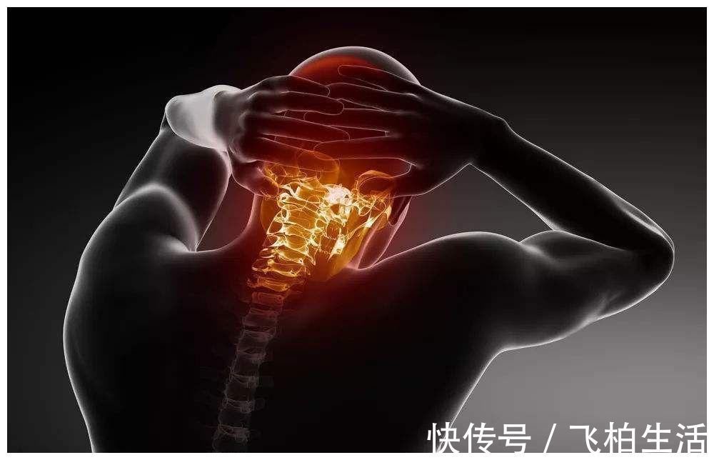 烦恼|还在为颈椎病烦恼?“颈椎救星”销量火爆,轻松帮你解决肩颈压力
