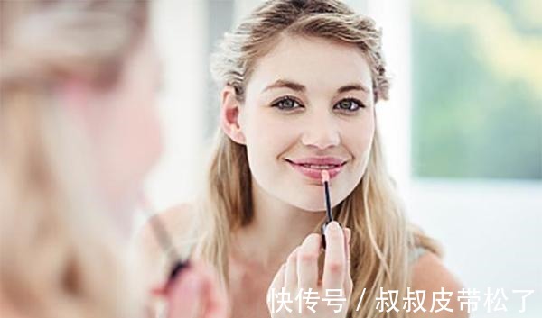 区别 经常涂口红的人和从来不涂口红的人,区别不在脸上,而是这4点!