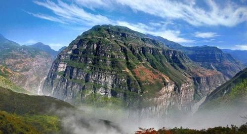 国人|我国一景区对国人免费,却禁止任何外国人进入,景色恢弘非常霸气