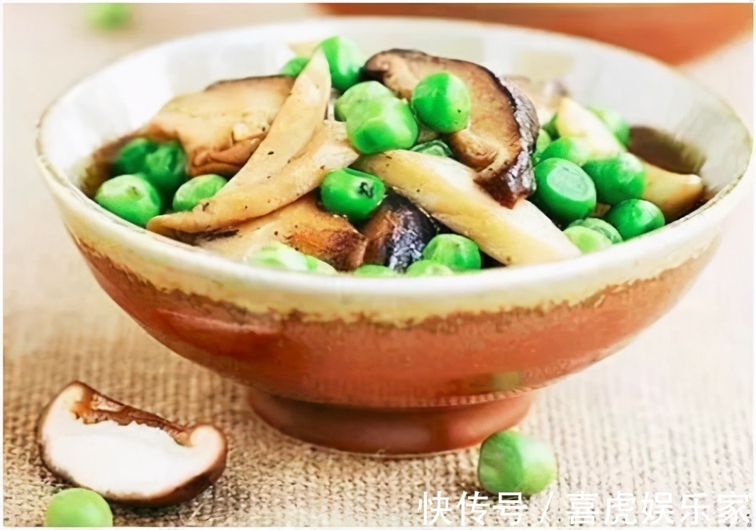 美食|人到中年,推荐三种美食,去斑养颜,清理体内毒素,好处多多