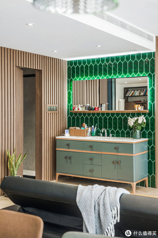 空间|35岁小哥高质量独居生活:喜欢开放设计,两室改一居,就是要自由