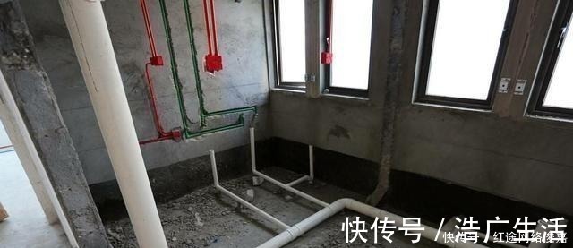 防水|装修卫生间多加跟管子,防水层坏了都没事,老师傅直夸遇到行家!