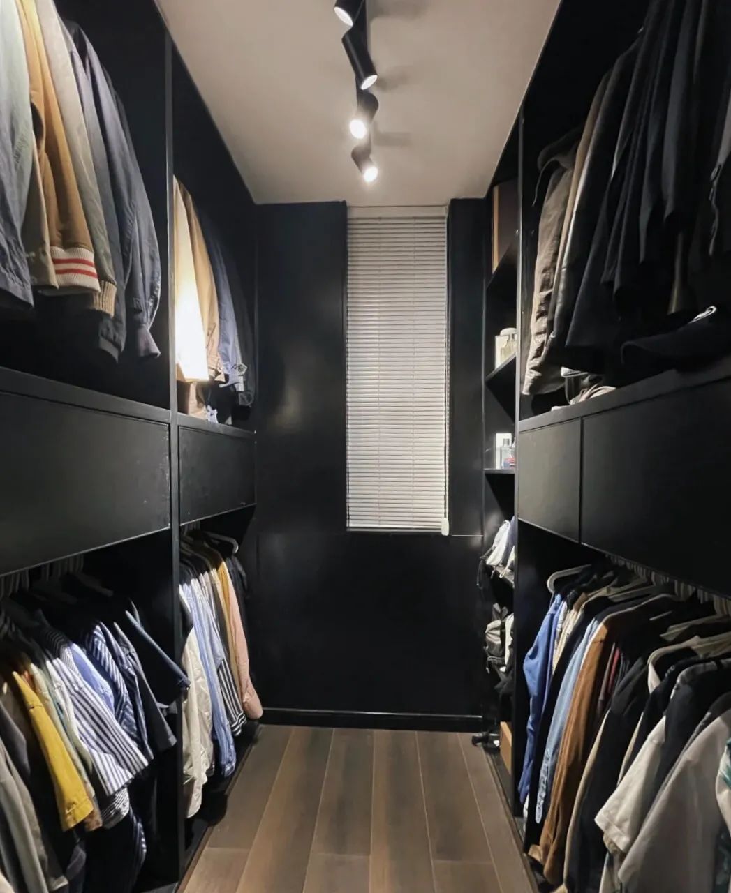 女生|IT男的衣帽间火了！网友说这比大部分女生还要精致