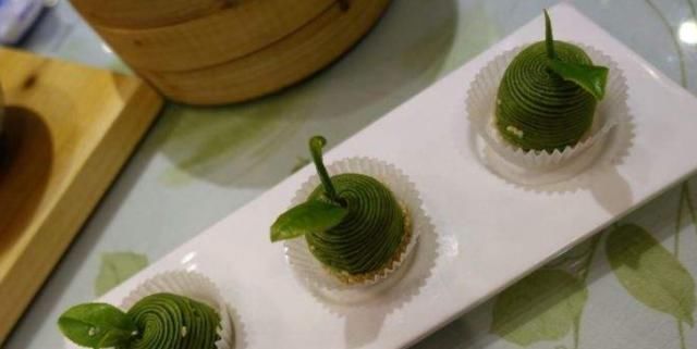 中国|老外评价中国吃不腻的4种糕点,猪油年糕上榜,最后一种历史悠久