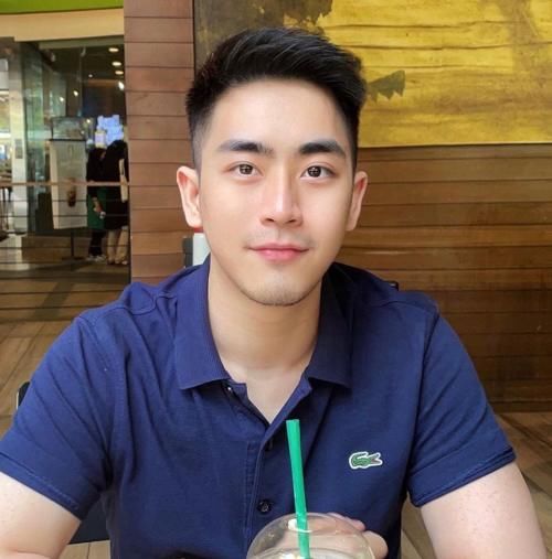 2021男生“不烫不染”的发型，剪完干净利落，尽显潮流帅气