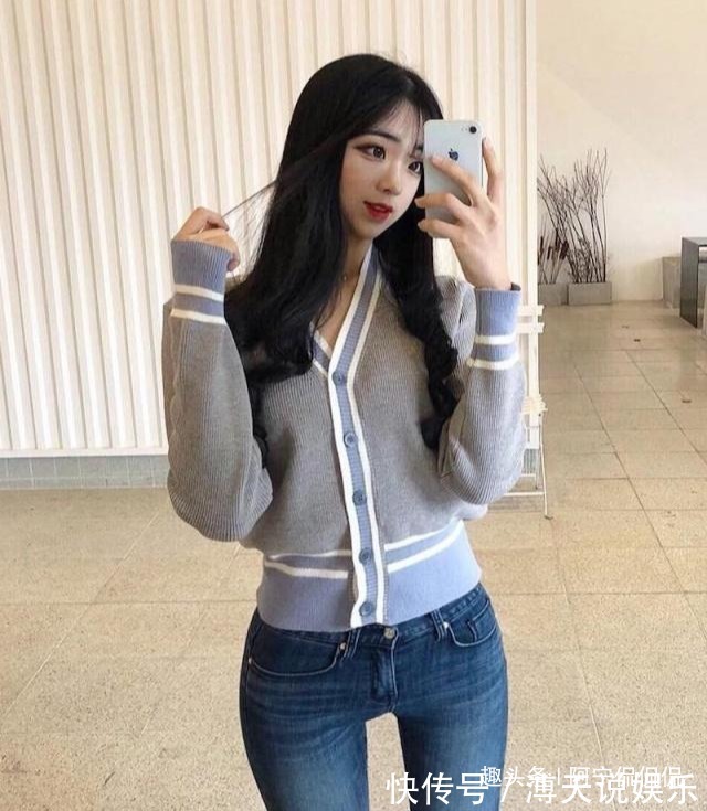 气质 打底衫穿出小清新的气质,搭配上牛仔裤尽显潮流风范