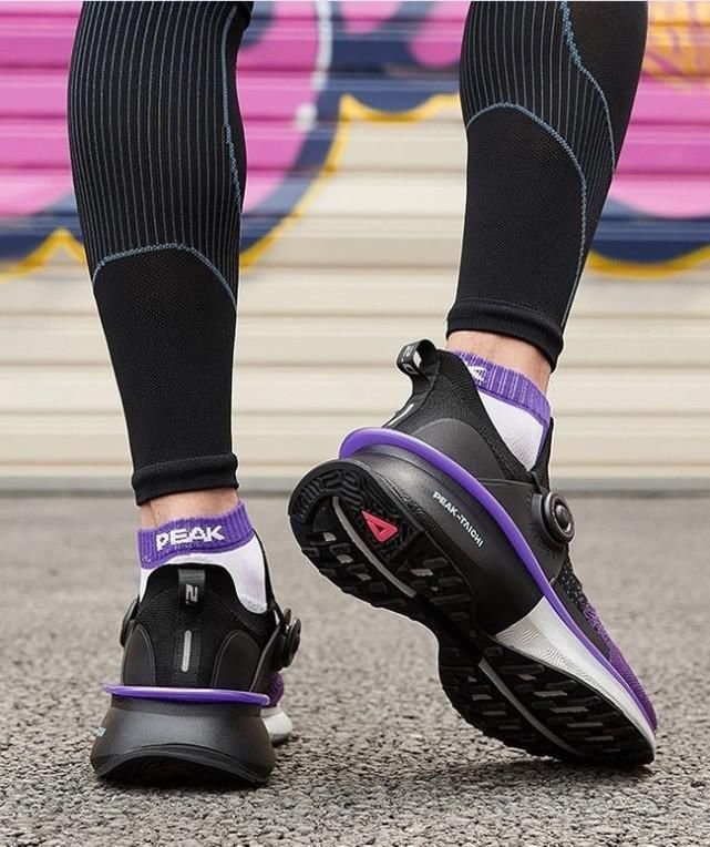 qu|五双国产“性价比王者”跑鞋推荐 !现在200块钱就能入手!