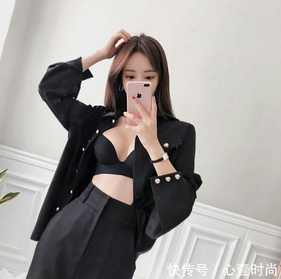 威尼斯|女神孙允珠高清时尚搭配：威尼斯双色宝石诱惑天使