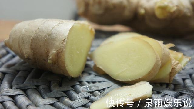 生姜|生姜加一物,堪称“天然泻药”,赶跑便秘,悄悄瘦成“衣架子”