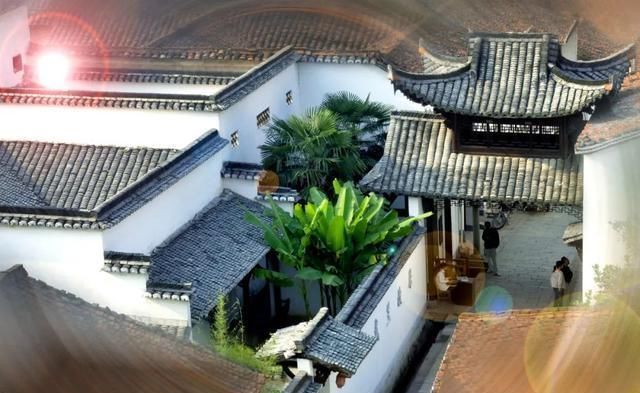 山间|此生必走一次缠绕浙闽山间的千年古道,真正的好山好水,遗世独立