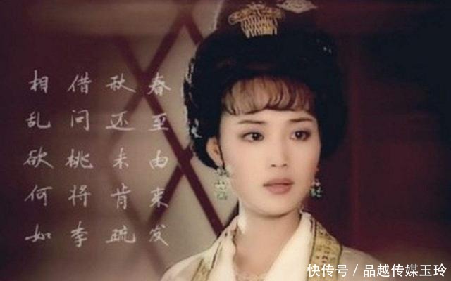 游戏里,上官婉儿以笔墨杀人,历史上其书法如何?