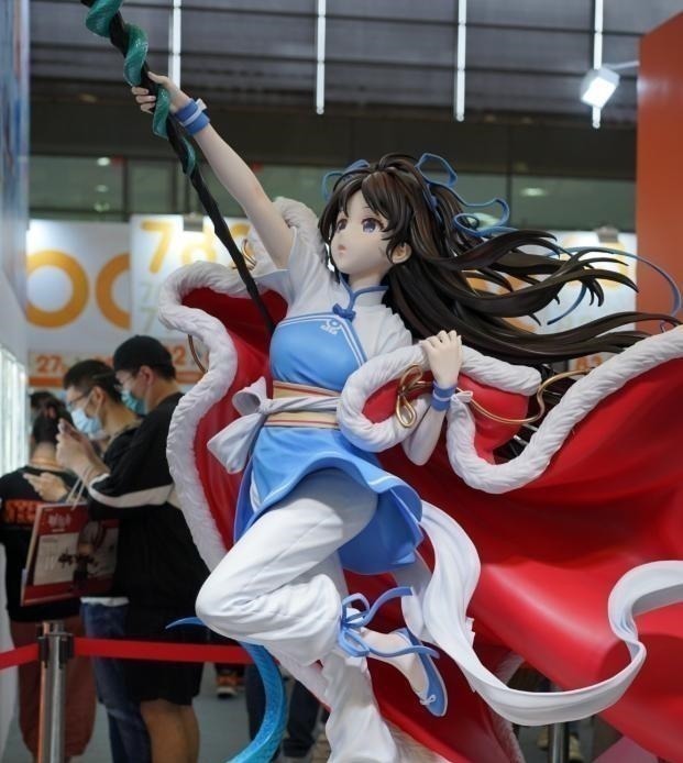 路人女主的养成方法|国产ACG也要出等身大手办!和真人一样大小,估计要十几万