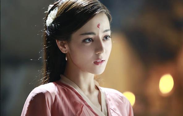 凤九|宝妈沉迷追剧,给娃取名“凤九”,宝爸听后:我这姓,合适吗?