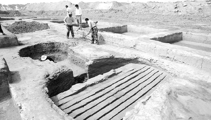 一筹莫展|当年考古学家都一筹莫展的墓穴,结果最后还要求救于盗墓贼!