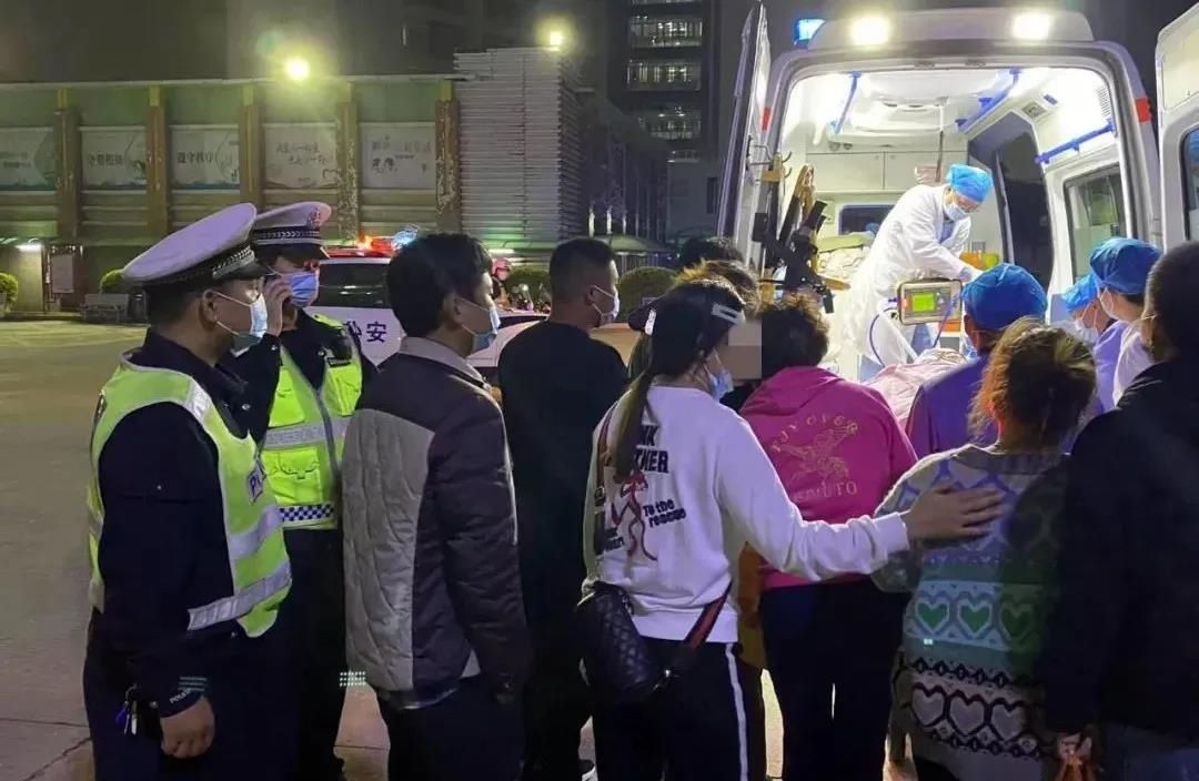 市区|为生命护航！一晚两次紧急护送，阳江交警开道护送病危伤者就医