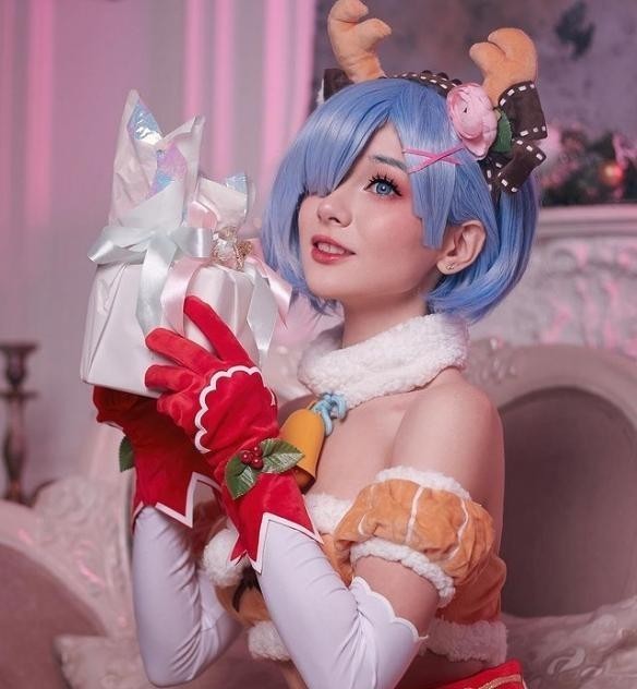 美少女|美少女COSPLAY动漫角色，雷姆、祢豆子信手拈来，爱蜜莉雅绝美